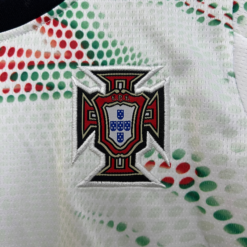 Equipación infantil de manga larga Portugal II 2025 