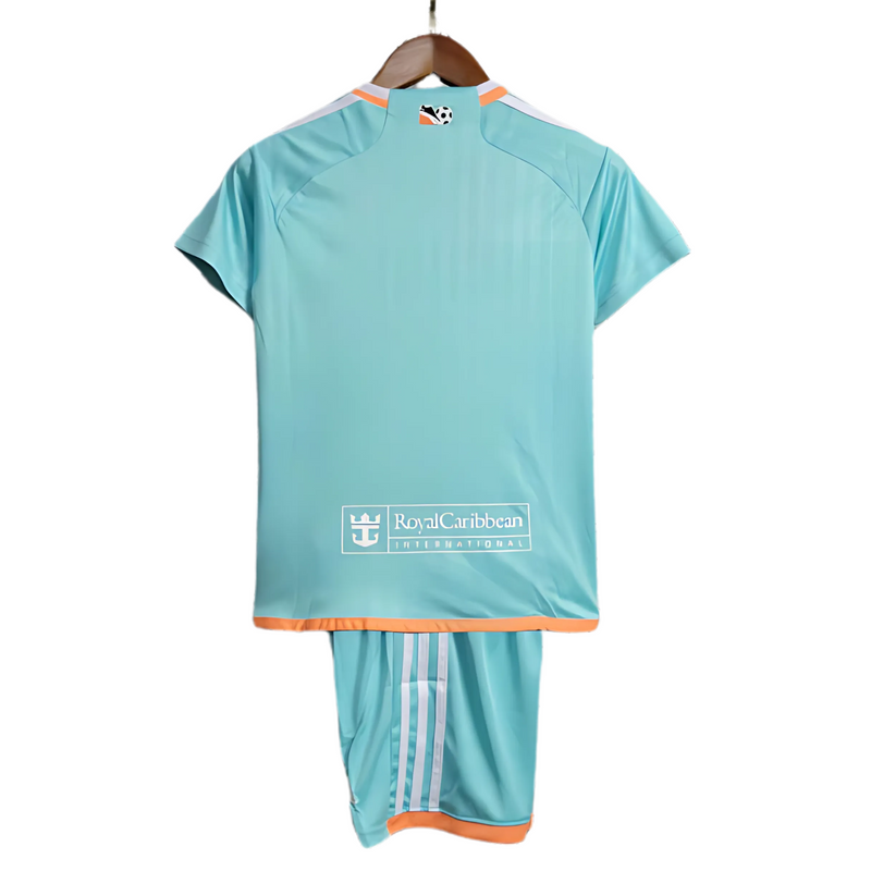 Kit infantil Miami II 24/25 