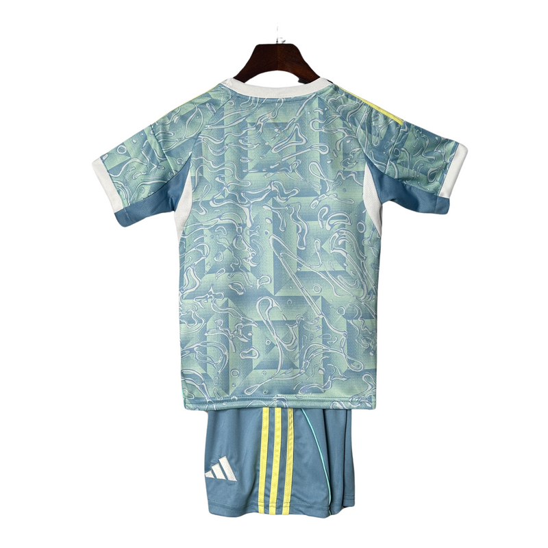Kit infantil Juventus II 25/26 