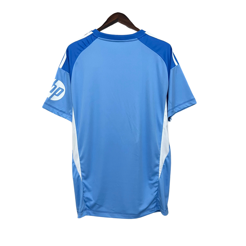 Camiseta azul especial para aficionados del Real Madrid 25/26 