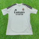 Camiseta de local del Real Madrid 24/25 para aficionados 