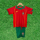 Kit infantil de Portugal I 2004 