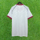 Camiseta retro de visitante del Manchester United 1991 