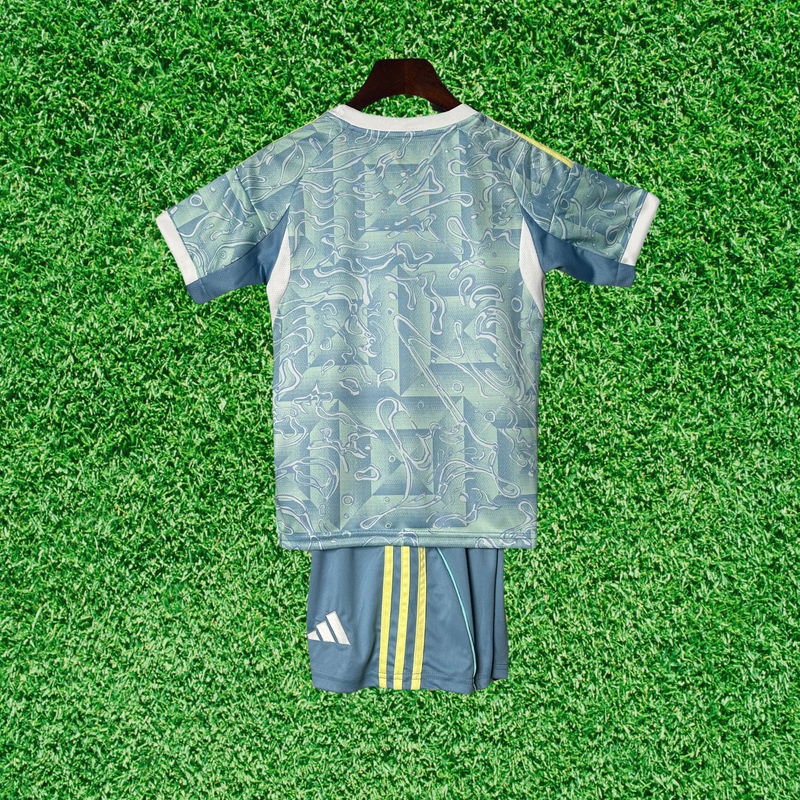 Kit infantil Juventus II 25/26 