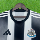 Camiseta local del Newcastle United 25/26 para aficionados 