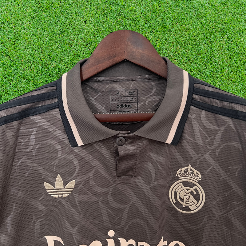 Camiseta Tercera del Real Madrid 24/25 para Aficionados 