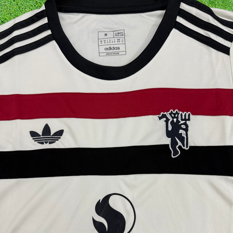 Camiseta de aficionado femenina del Manchester United 24/25 