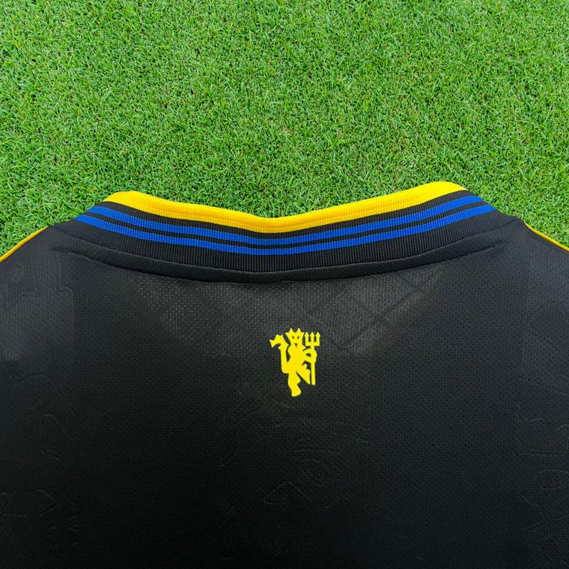 Camiseta de la tercera equipación del Manchester United 25/26 para aficionados 
