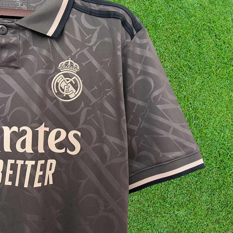 Camiseta Tercera del Real Madrid 24/25 para Aficionados 