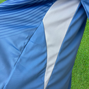 Camiseta azul especial para aficionados del Real Madrid 25/26 