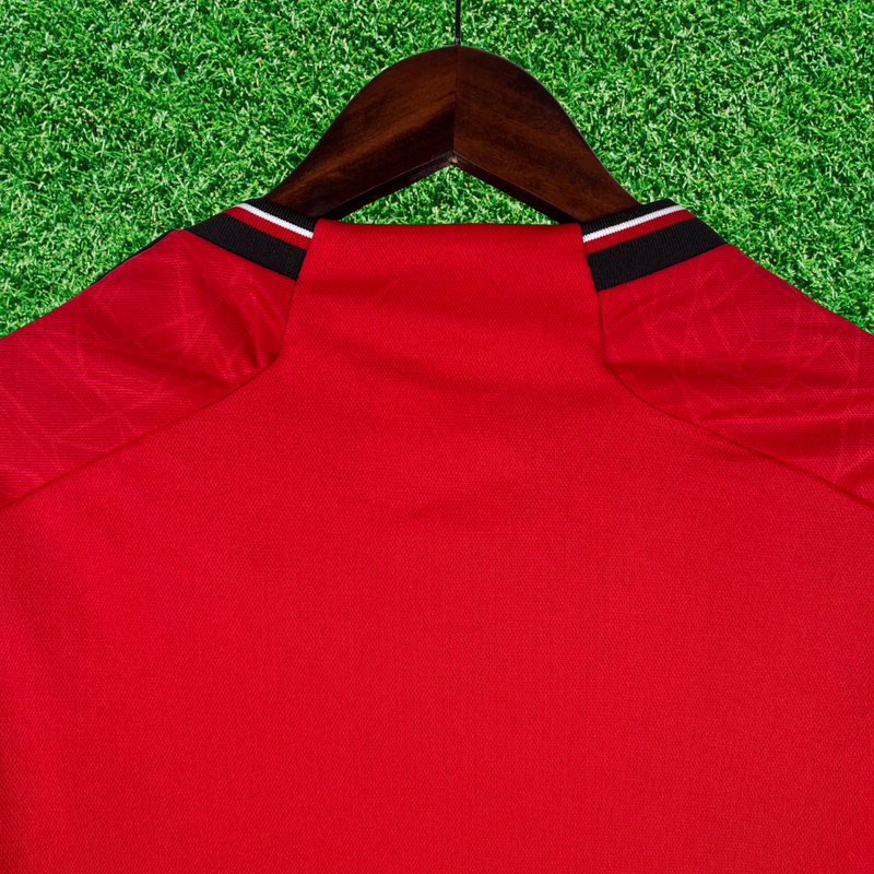 Camiseta local del Manchester United 23/24 para aficionados 