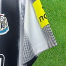Camiseta local del Newcastle United 25/26 para aficionados 