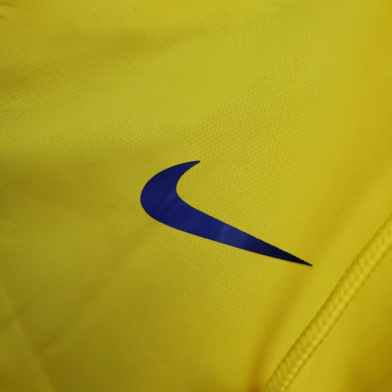Cortavientos azul/amarillo de Brasil 