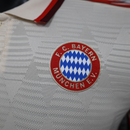 Camiseta de jugador del Bayern Múnich 24/25 (tercera equipación) 